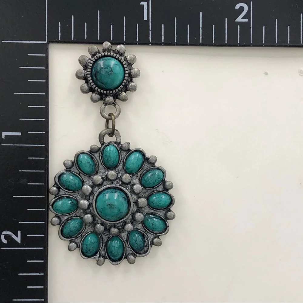 🌼 Turquoise Vintage Look Post Drop Earrings - Picture 2 of 2